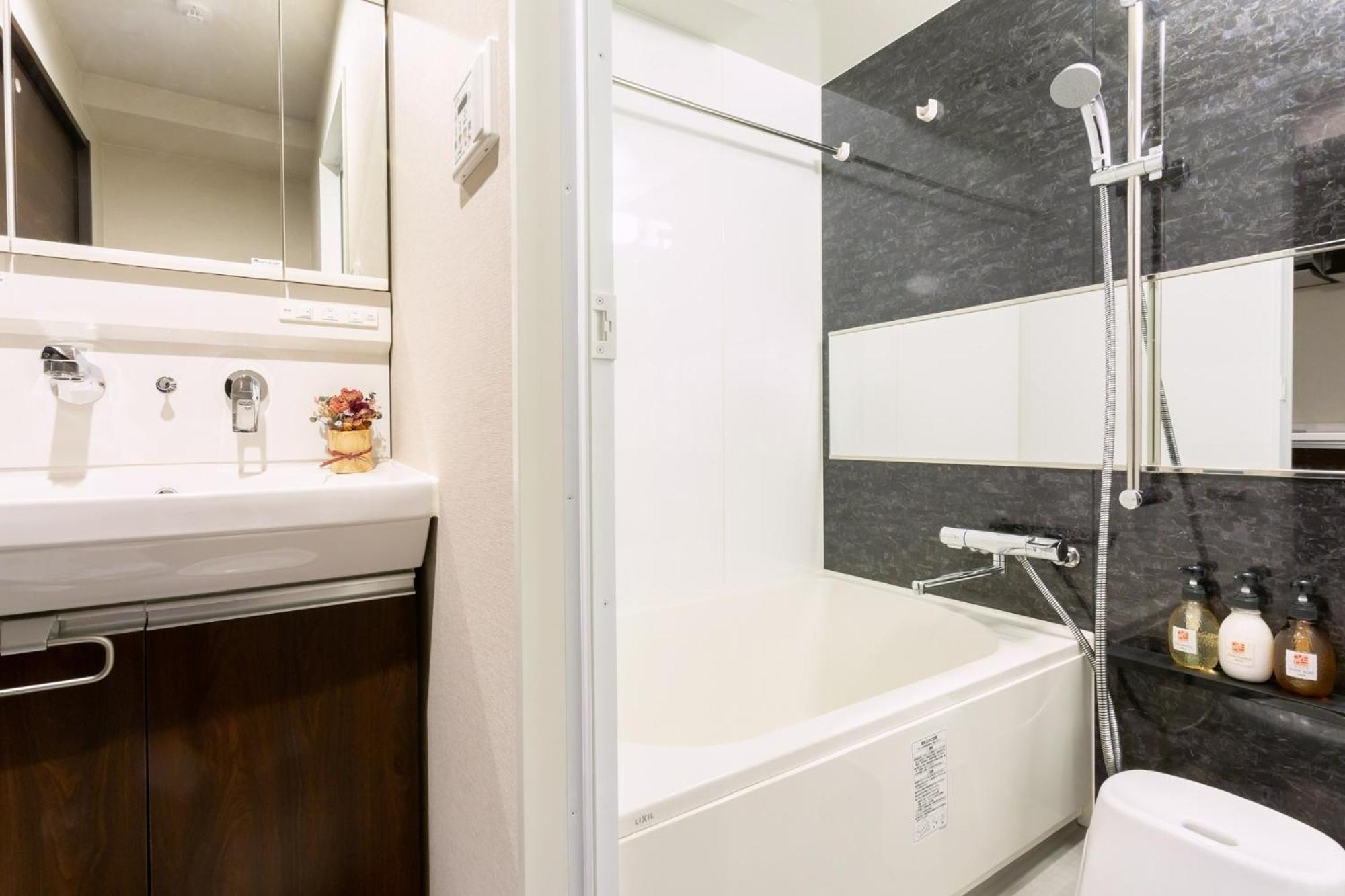 Nedoko Osaka Uesuto - Vacation Stay 12864 Buitenkant foto